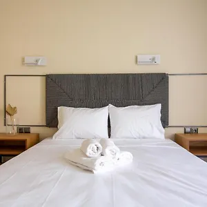 Leone Apartament