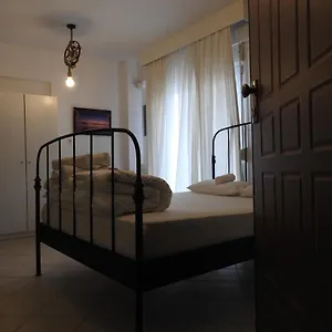 Konstantinos's Luxury Apartament