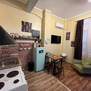 επισκεφθείτε το ξενοδοχείο